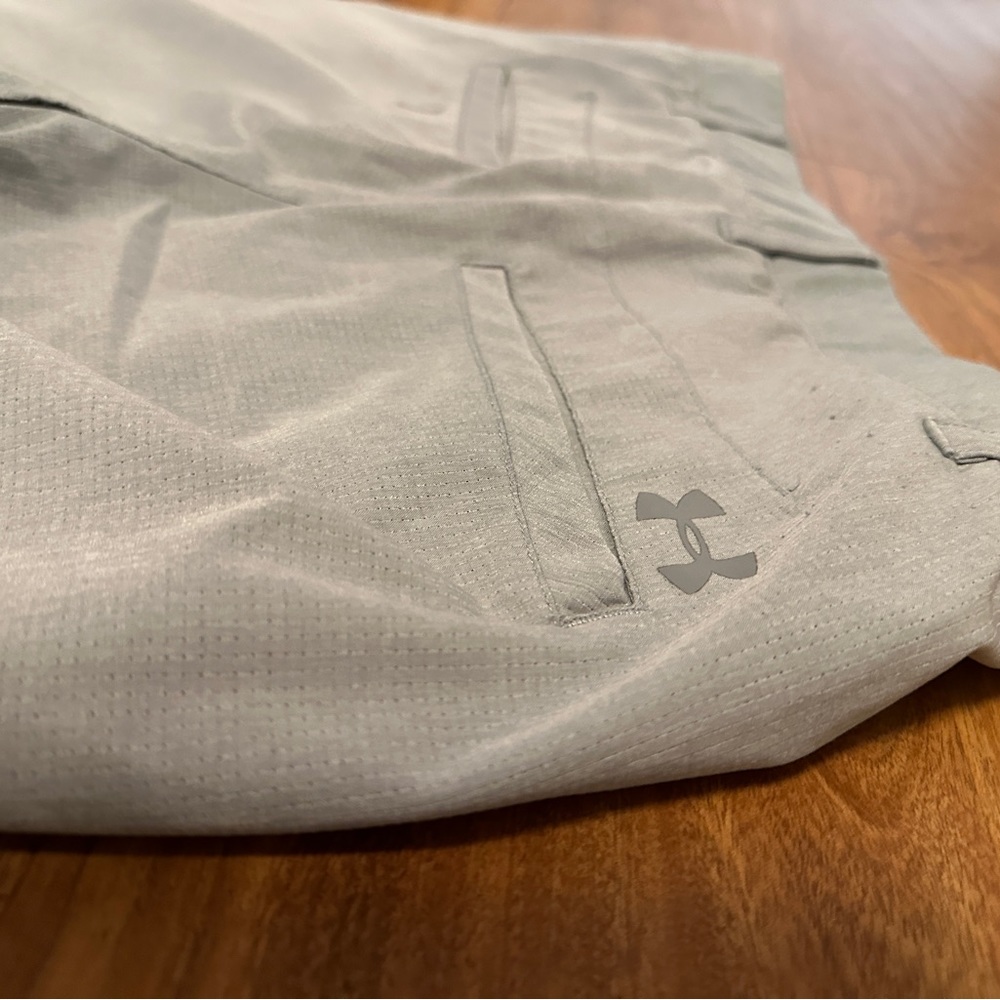 Under Armour Golf 32-32